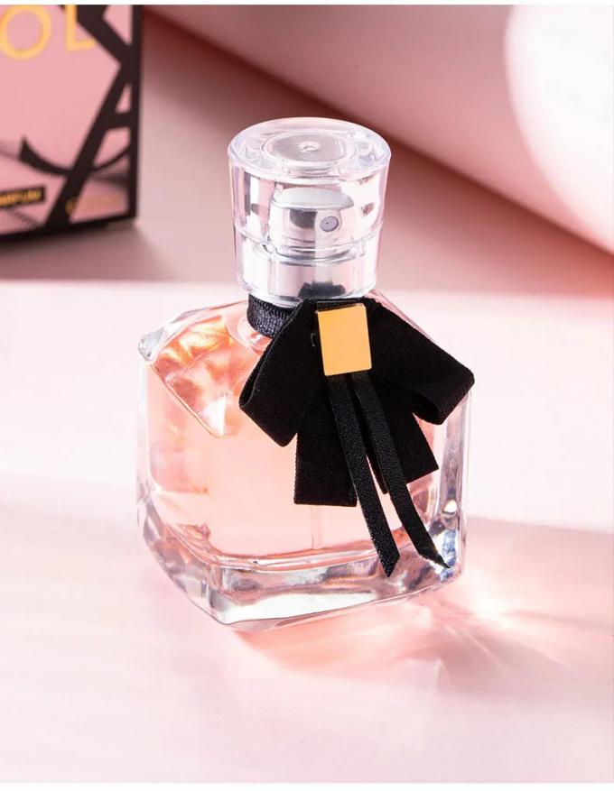 Świeża rodzina zapachów w sprayu do ciała z olejem perfumowym 1